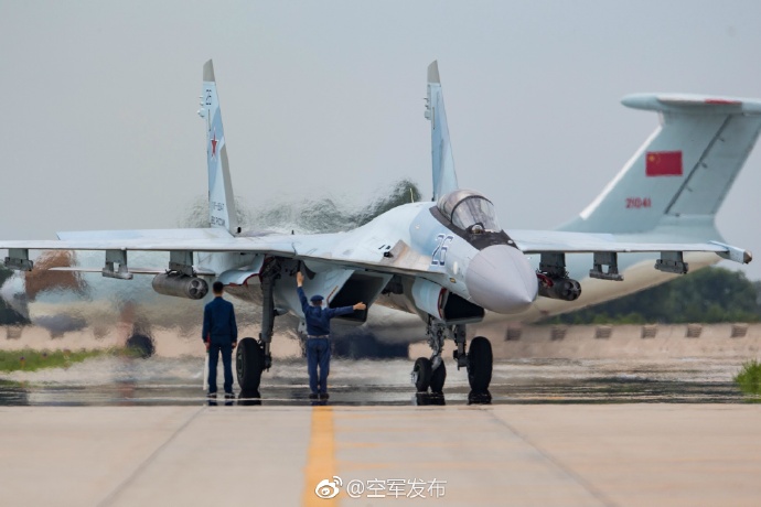空军军事比赛，竞技与挑战的舞台，展现飞行精神的荣耀之战！